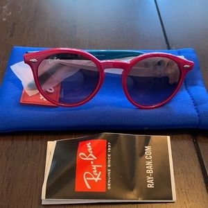New Children’s Red and Blue Ray-Ban Sunglasses